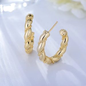 Unique Designed Plain Jewelry Versatile Modern Korean Fashion 18k Gold Plated High Polished Simple Twisted Cuff Clip Earrings