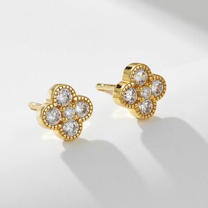 Wholesale Hot Sale Trendy Cubic Zircon 925 Sterling Silver Four Clover Flower Stud Earrings for Women